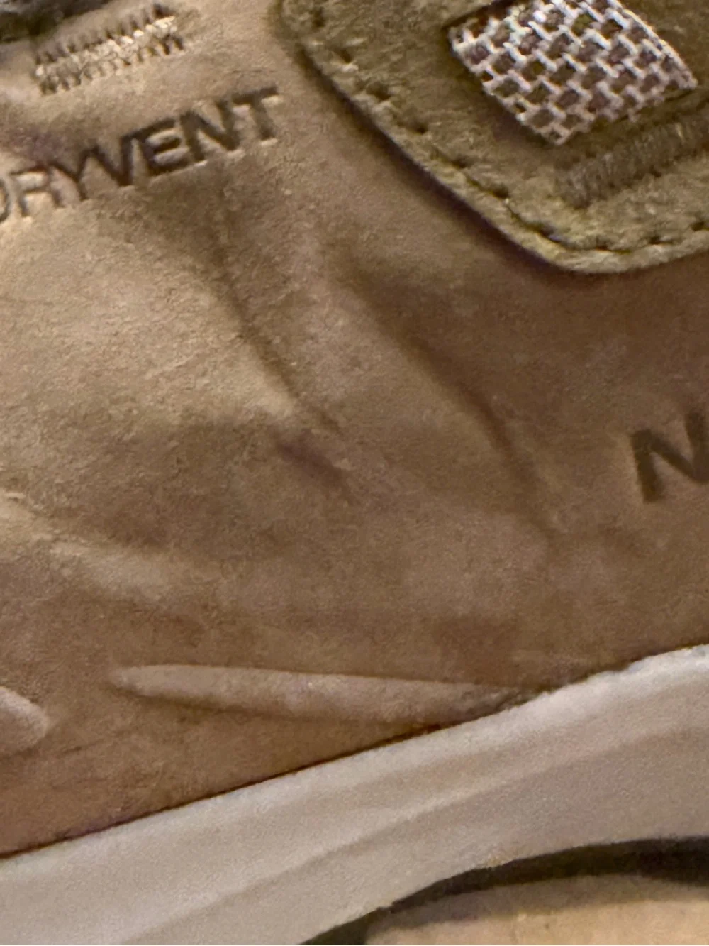 THE NORTH FACE men’s CRAGSTONE LEATHER WATERPROOF SHOE